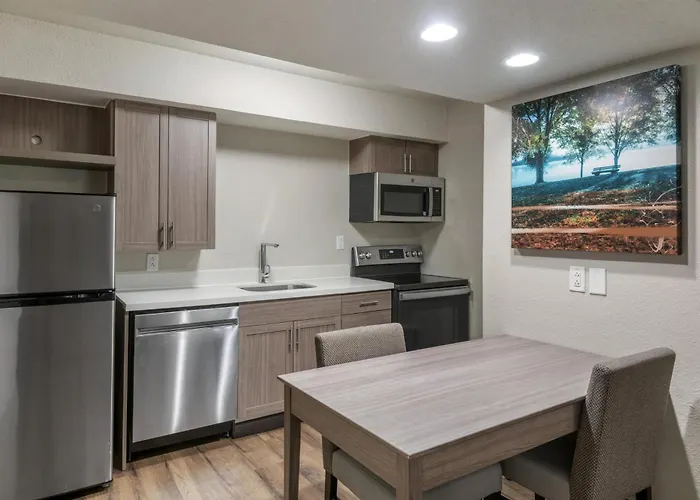 Best Western Fishkill Inn & Suites